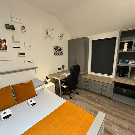 Homestay Elm Grove