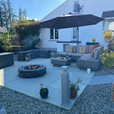Elm Grove * Schull