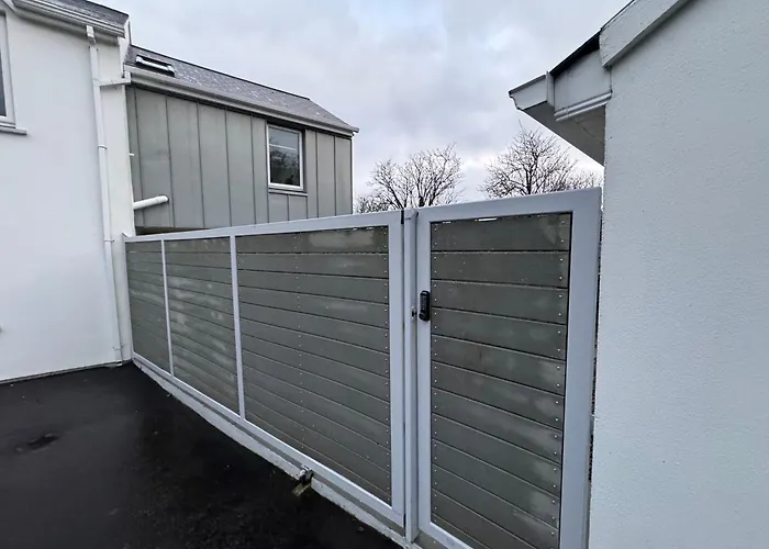 Rum i privatbostad Elm Grove Schull